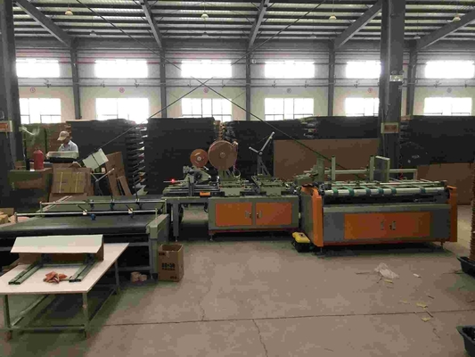 картонная коробка Gluer машины 60m/min-100m/min 1310mm автоматическая клея